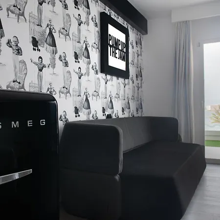 Hotel apartamentowy La Kiki 2*